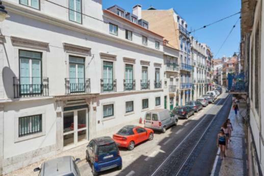 Stunning Apartment Near Chiado Lisboa Extérieur photo