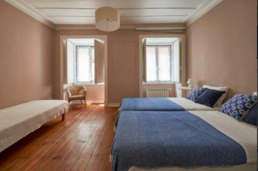 Stunning Apartment Near Chiado Lisboa Extérieur photo