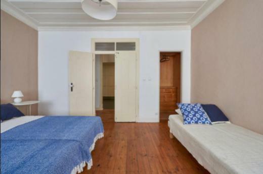 Stunning Apartment Near Chiado Lisboa Extérieur photo